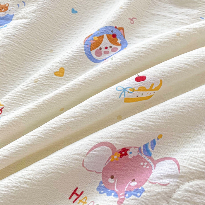 91家纺网 家纺一手货源 找家纺 爱屋及屋 2026春夏新款小清新双层纱宽包边棉花夏被夏凉被空调被 萌宠集