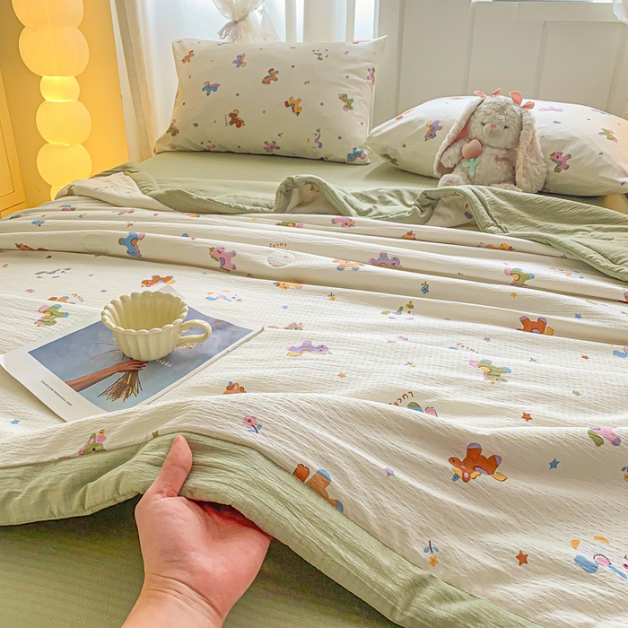 91家纺网 家纺一手货源 找家纺 爱屋及屋 2026春夏新款小清新双层纱宽包边棉花夏被夏凉被空调被 星星小马