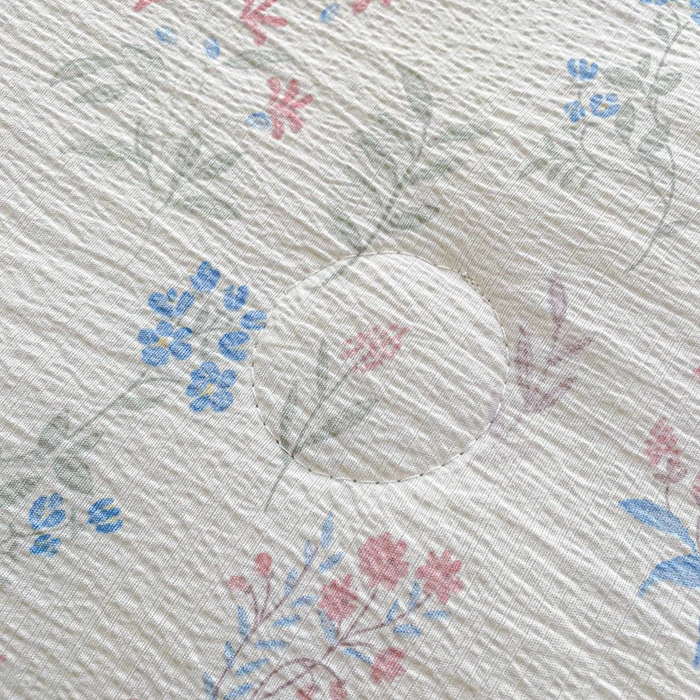 91家纺网 家纺一手货源 找家纺 爱屋及屋 2026春夏新款小清新双层纱宽包边棉花夏被夏凉被空调被 花之兔