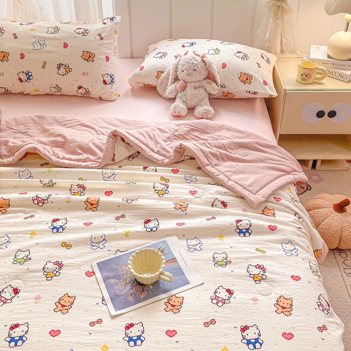 91家纺网 家纺一手货源 找家纺 爱屋及屋 2026春夏新款小清新双层纱宽包边棉花夏被夏凉被空调被 像素KT