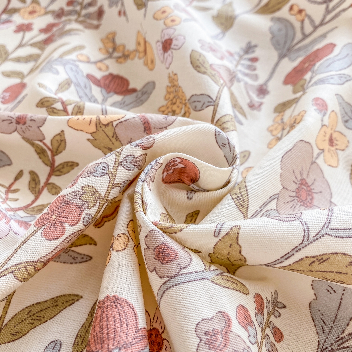 91家纺网 家纺一手货源 找家纺 女子家纺 2026新款全棉纯棉印花花卉款床单单品床单单件 京都花园