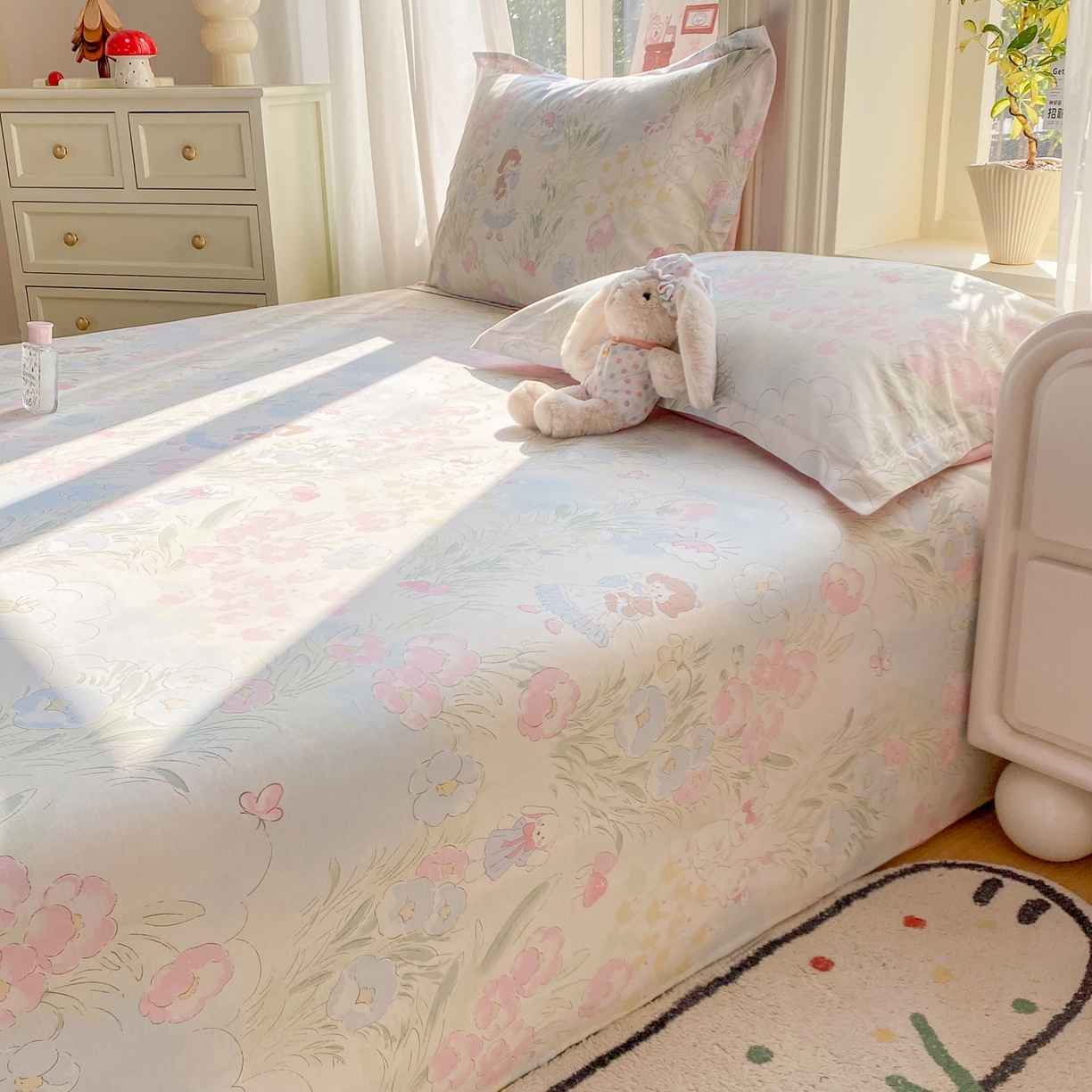 91家纺网 家纺一手货源 找家纺 女子家纺 2026新款全棉纯棉印花花卉款床单单品床单单件 花丛甜崽