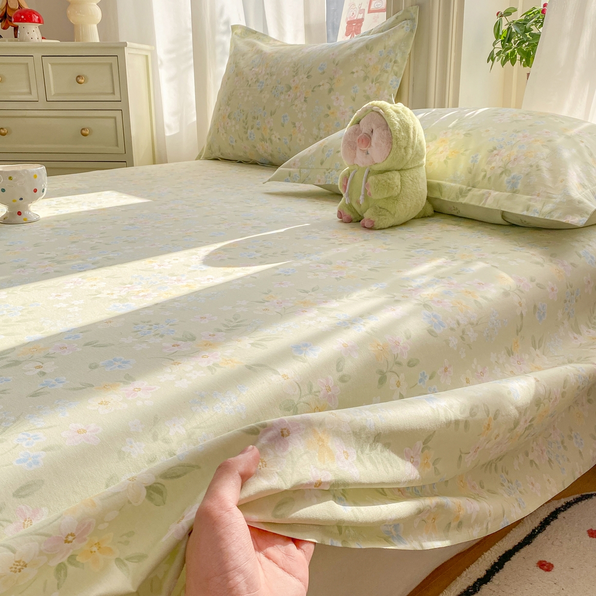 91家纺网 家纺一手货源 找家纺 女子家纺 2026新款全棉纯棉印花花卉款床单单品床单单件 徐徐花开