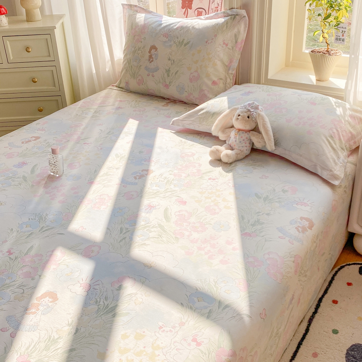 91家纺网 家纺一手货源 找家纺 女子家纺 2026新款全棉纯棉印花花卉款床单单品床单单件 花丛甜崽