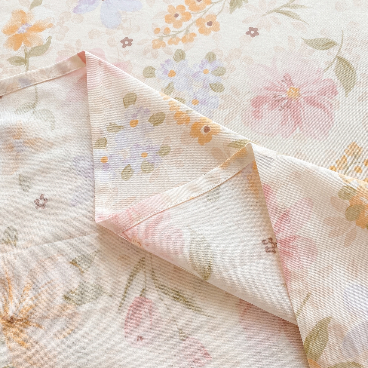 91家纺网 家纺一手货源 找家纺 女子家纺 2026新款全棉纯棉印花花卉款床单单品床单单件 苏糖粉