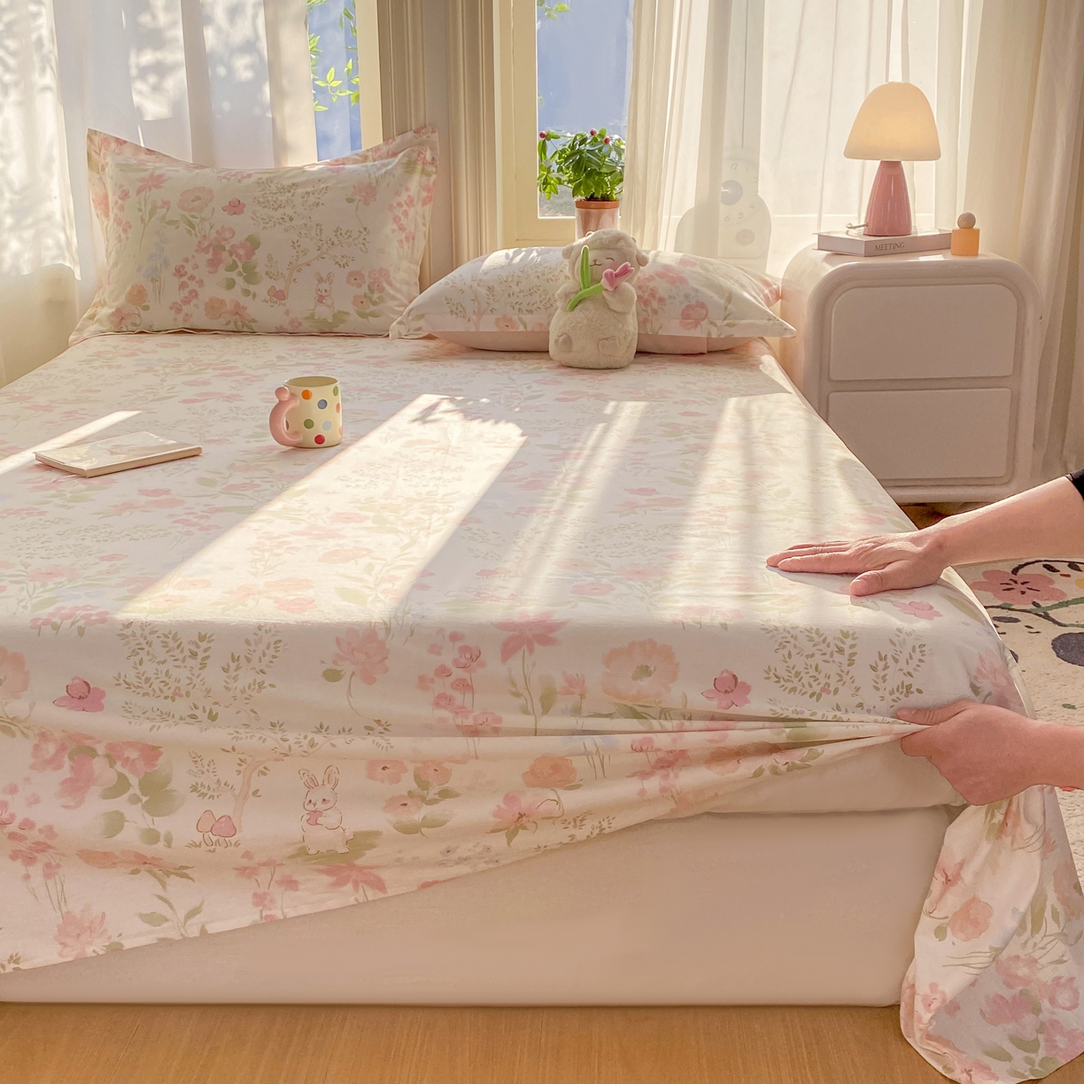 91家纺网 家纺一手货源 找家纺 女子家纺 2026新款全棉纯棉印花花卉款床单单品床单单件 花仙兔兔