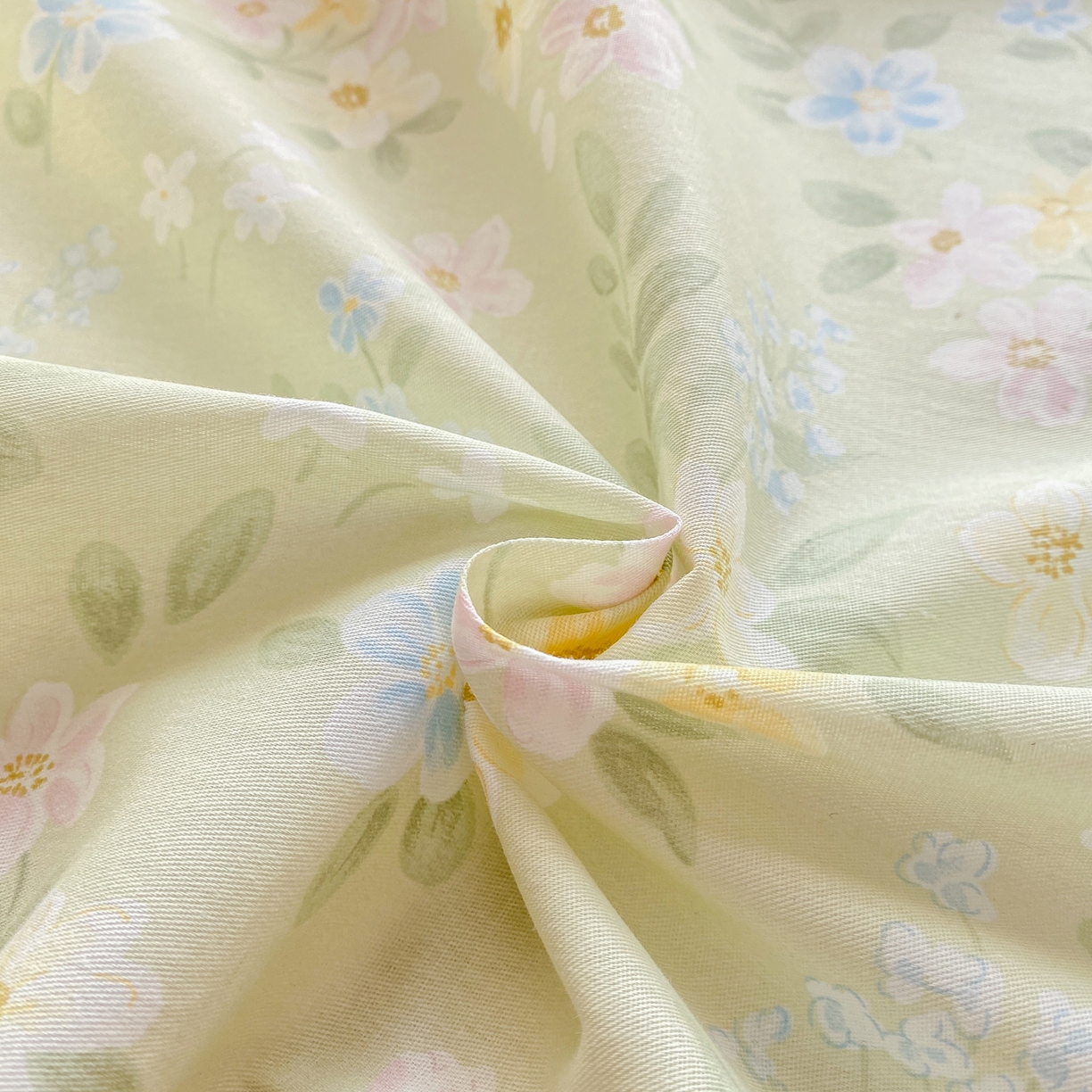 91家纺网 家纺一手货源 找家纺 女子家纺 2026新款全棉纯棉印花花卉款床单单品床单单件 徐徐花开