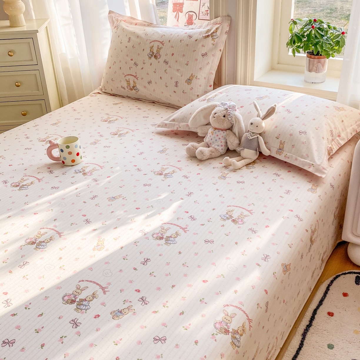 91家纺网 家纺一手货源 找家纺 女子家纺 2026新款全棉纯棉印花花卉款床单单品床单单件 甜蜜纪念日