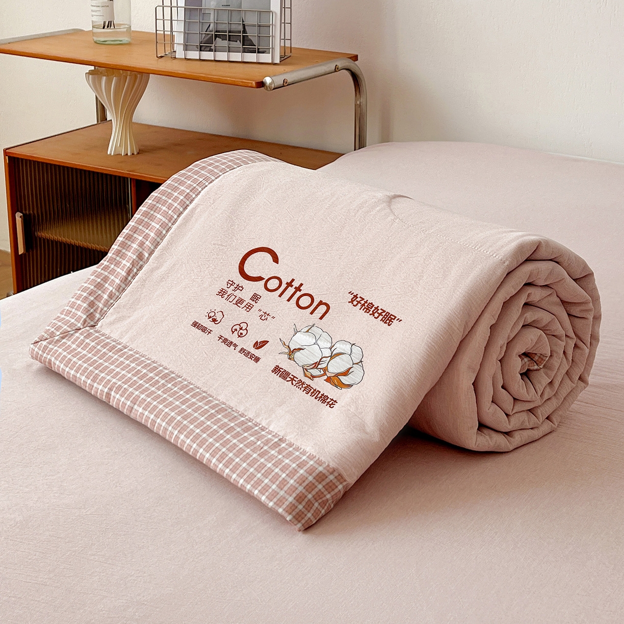 91家纺网 家纺一手货源 找家纺 云玲时尚 2026新款100%新疆棉花水洗色织夏被四件套 浅粉