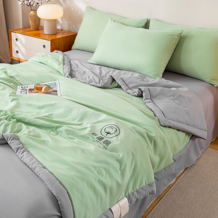 91家纺网 家纺一手货源 找家纺 憨豆家纺 2026春夏新款 水洗棉纯色双拼棉花被夏凉被空调被（常年有货款） 棉朵-抹茶灰