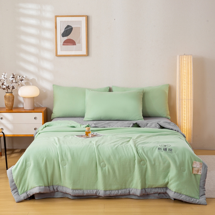 91家纺网 家纺一手货源 找家纺 憨豆家纺 2026春夏新款 水洗棉纯色双拼棉花被夏凉被空调被（常年有货款） 棉朵-抹茶灰