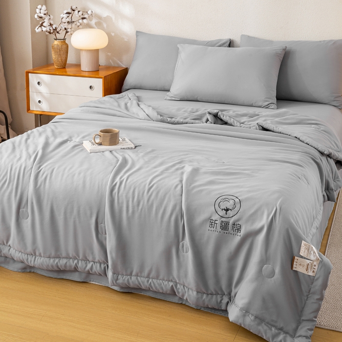 91家纺网 家纺一手货源 找家纺 憨豆家纺 2026春夏新款 水洗棉纯色双拼棉花被夏凉被空调被（常年有货款） 棉朵-简约灰