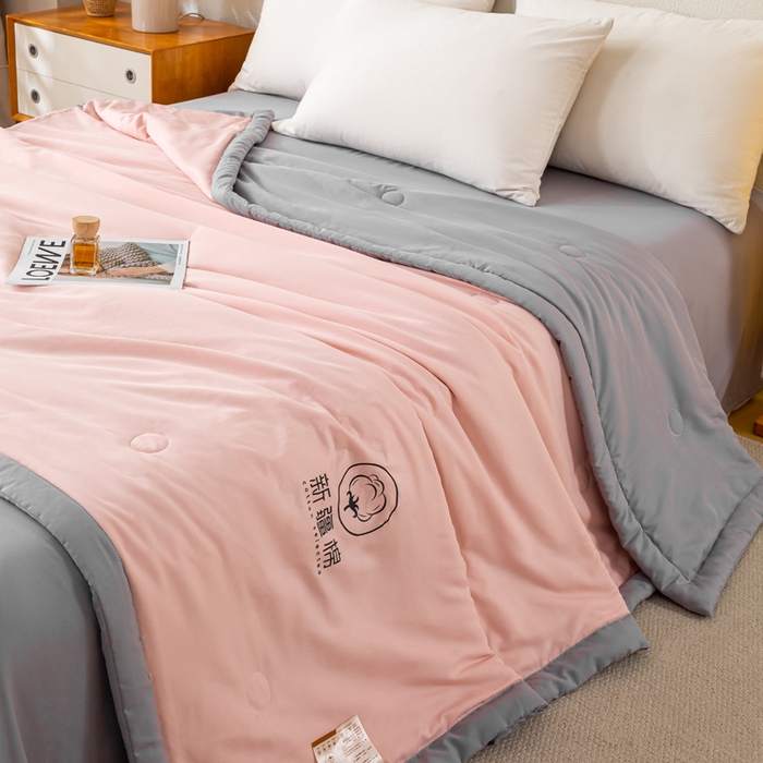 91家纺网 家纺一手货源 找家纺 憨豆家纺 2026春夏新款 水洗棉纯色双拼棉花被夏凉被空调被（常年有货款） 棉朵-蔷薇灰