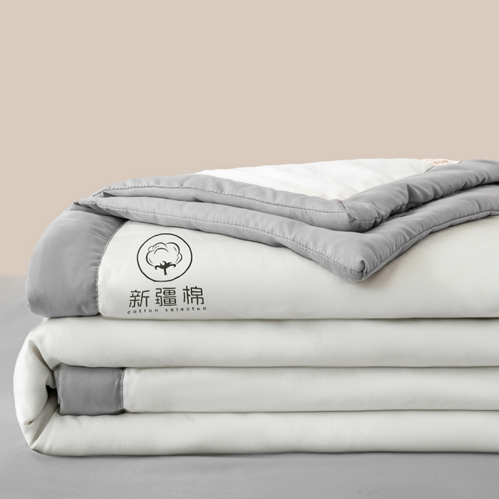 91家纺网 家纺一手货源 找家纺 憨豆家纺 2026春夏新款 水洗棉纯色双拼棉花被夏凉被空调被（常年有货款） 棉朵-浅灰白