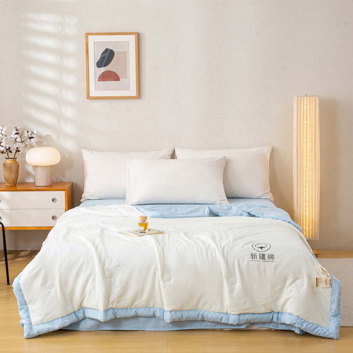 91家纺网 家纺一手货源 找家纺 憨豆家纺 2026春夏新款 水洗棉纯色双拼棉花被夏凉被空调被（常年有货款） 棉朵-蓝白