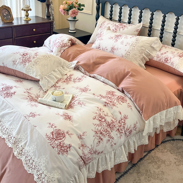 91家纺网 家纺一手货源 找家纺 （总）好儿喜家纺 2026新款纯棉磨毛法式花边床裙四件套-秘密花园