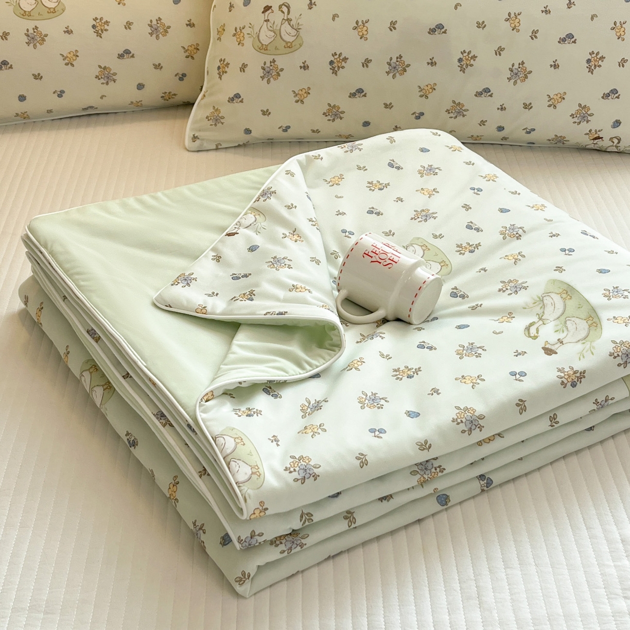 91家纺网 家纺一手货源 找家纺 （总）羚羊语家纺 2026新款凉感丝印花夏凉被小冰皮空调被冰淇淋西瓜被针织棉夏被冰丝云母凉感被