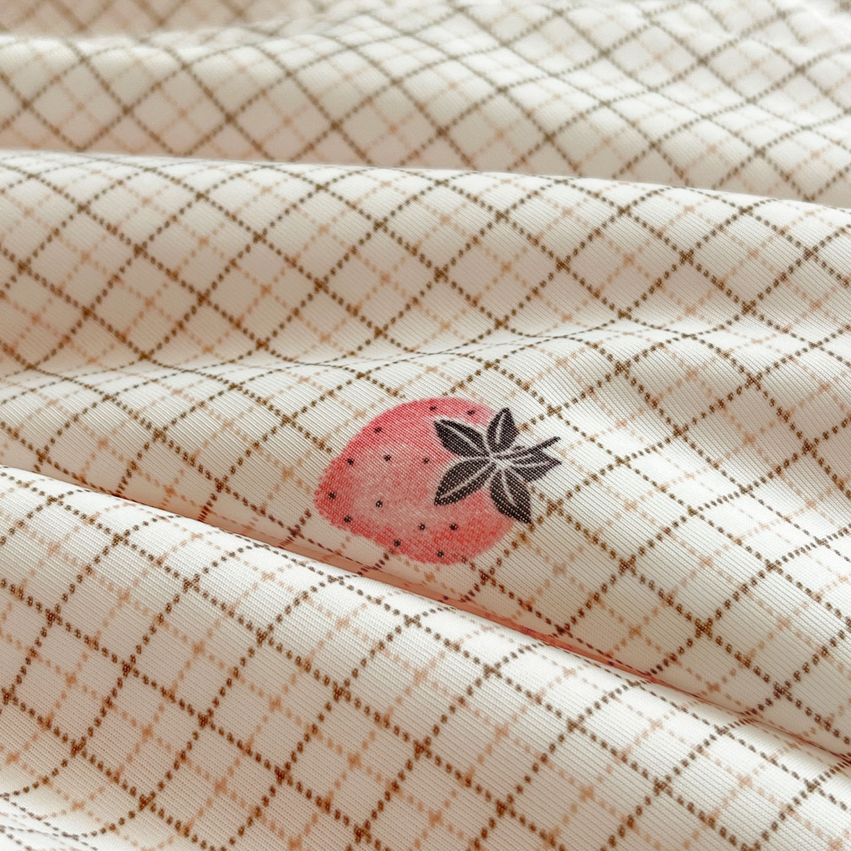 91家纺网 家纺一手货源 找家纺 羚羊语家纺 2026新款凉感丝印花夏凉被小冰皮空调被冰淇淋西瓜被针织棉夏被冰丝云母凉感被 格仔甜莓