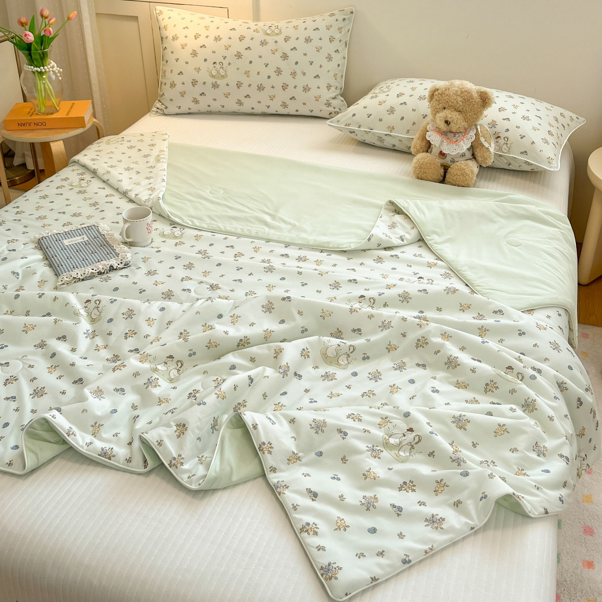 91家纺网 家纺一手货源 找家纺 羚羊语家纺 2026新款凉感丝印花夏凉被小冰皮空调被冰淇淋西瓜被针织棉夏被冰丝云母凉感被 鸭鸭日记