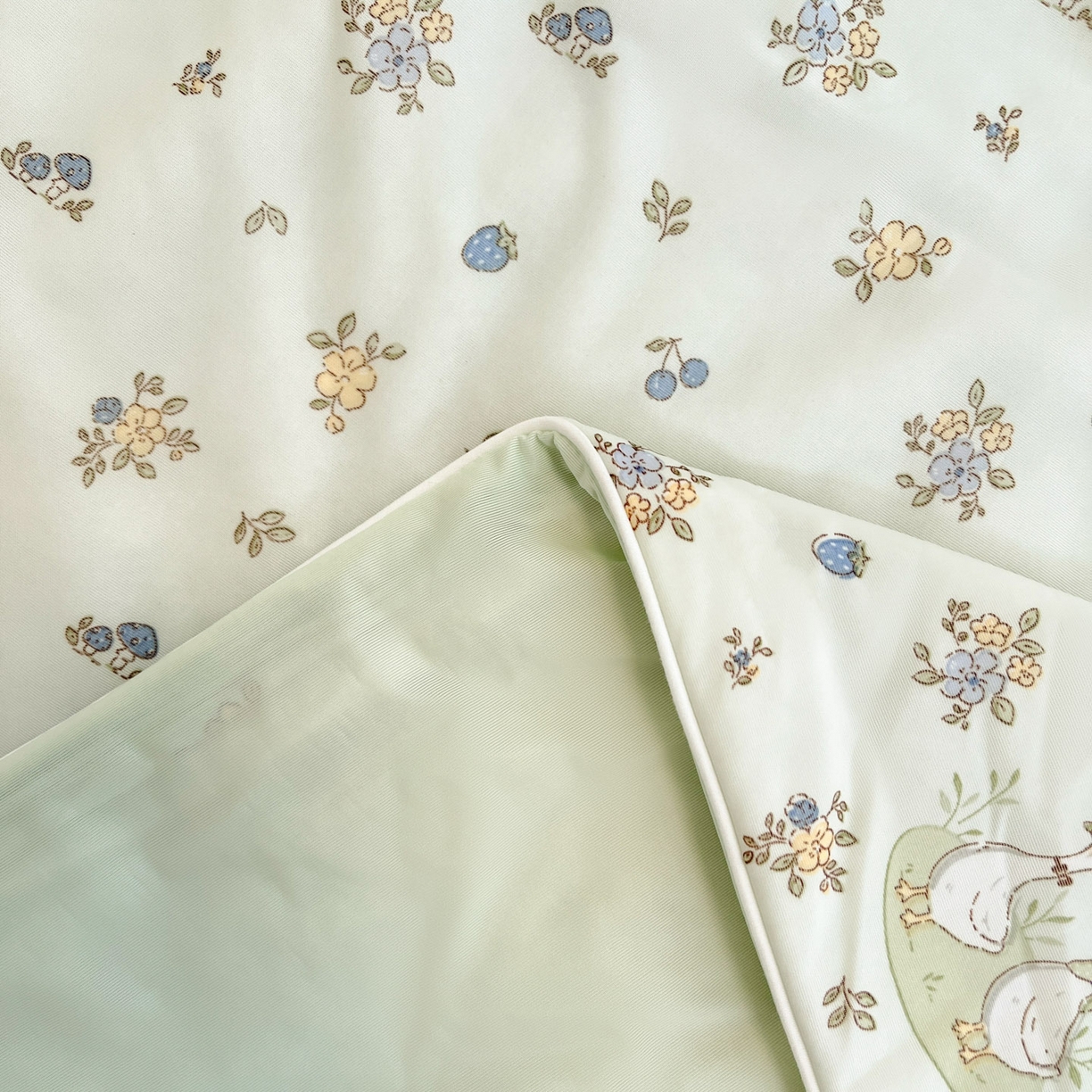 91家纺网 家纺一手货源 找家纺 羚羊语家纺 2026新款凉感丝印花夏凉被小冰皮空调被冰淇淋西瓜被针织棉夏被冰丝云母凉感被 鸭鸭日记