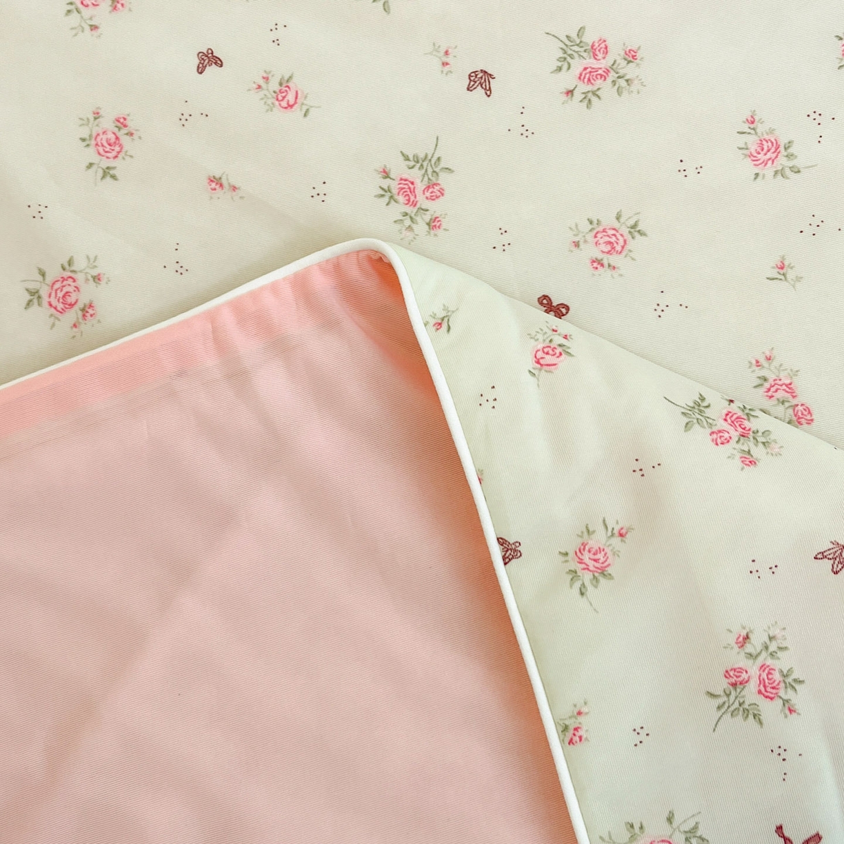 91家纺网 家纺一手货源 找家纺 羚羊语家纺 2026新款凉感丝印花夏凉被小冰皮空调被冰淇淋西瓜被针织棉夏被冰丝云母凉感被 春野花语