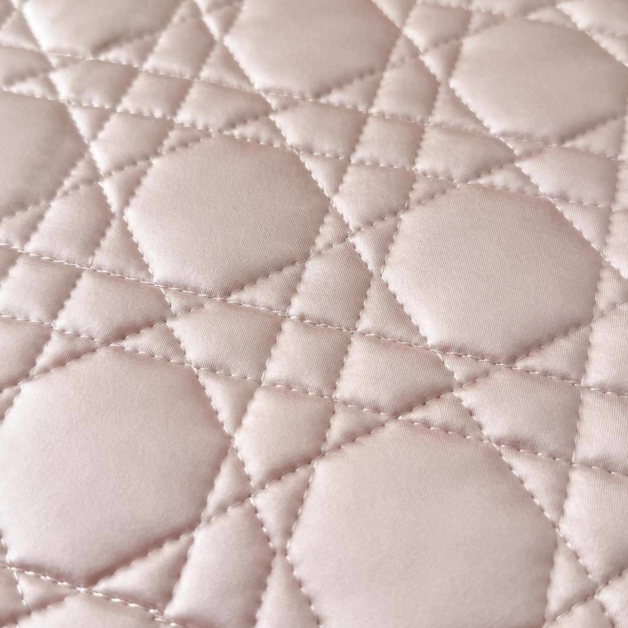 91家纺网 家纺一手货源 找家纺 大元 2026新款冰丝绸水光席凉席席子-戴妃 戴妃-蔷薇粉