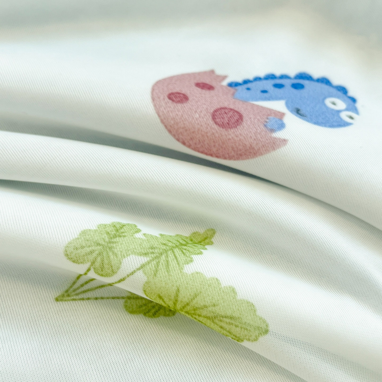 91家纺网 家纺一手货源 找家纺 羚羊语家纺 2026新款凉感丝印花夏凉被小冰皮空调被冰淇淋西瓜被针织棉夏被冰丝云母凉感被 恐龙乐园