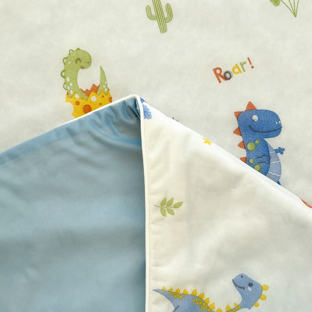 91家纺网 家纺一手货源 找家纺 羚羊语家纺 2026新款凉感丝印花夏凉被小冰皮空调被冰淇淋西瓜被针织棉夏被冰丝云母凉感被 恐龙乐园