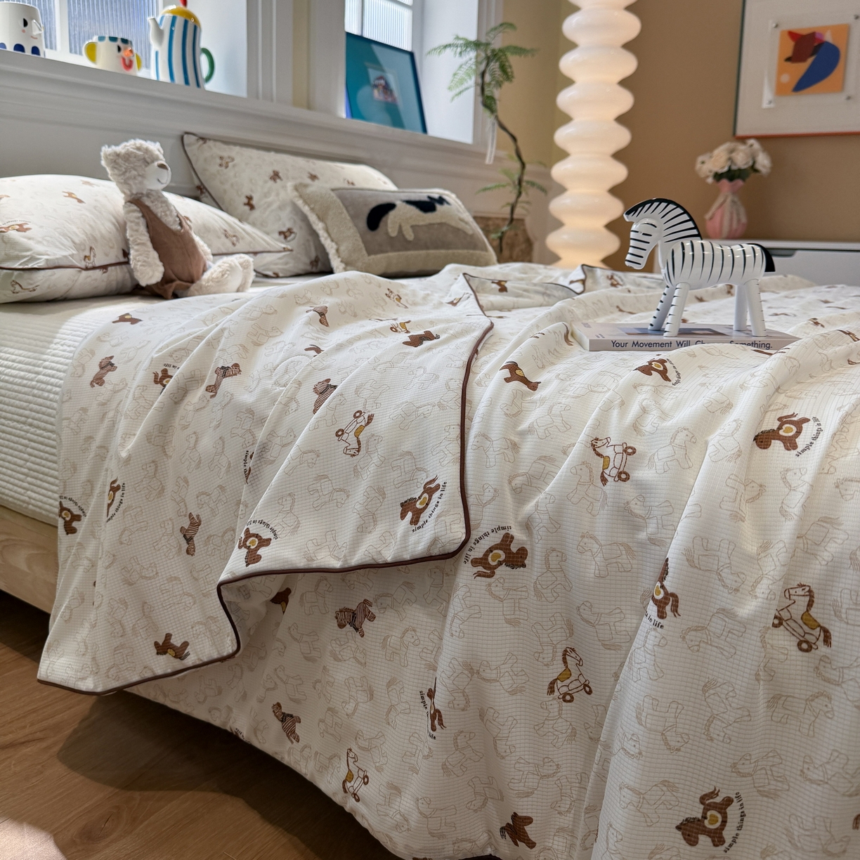 91家纺网 家纺一手货源 找家纺 羚羊语家纺 2026新款凉感丝提花夏凉被（含氨）印花冰淇淋空调被针织棉被夏被冰丝云母凉感西瓜被子被芯 旋转木马