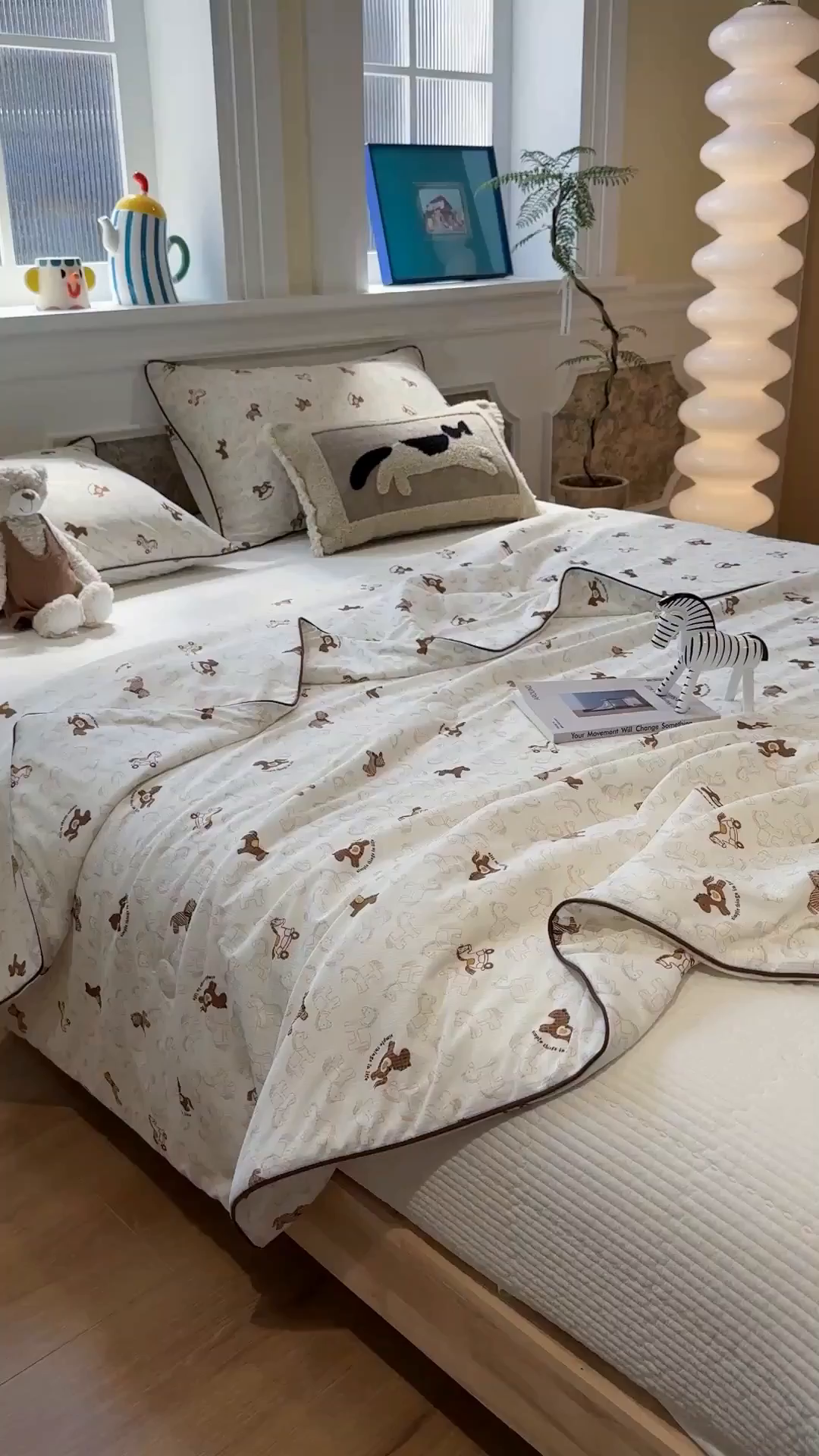 91家纺网 家纺一手货源 找家纺 羚羊语家纺 2026新款凉感丝提花夏凉被（含氨）印花冰淇淋空调被针织棉被夏被冰丝云母凉感西瓜被子被芯 旋转木马