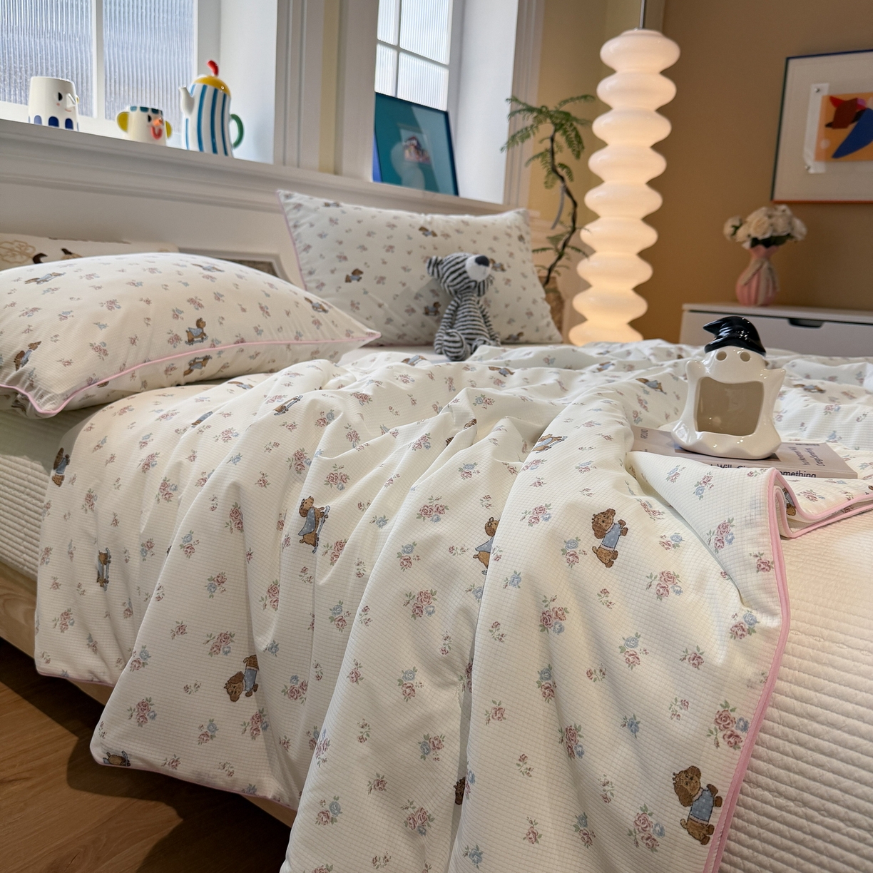 91家纺网 家纺一手货源 找家纺 羚羊语家纺 2026新款凉感丝提花夏凉被（含氨）印花冰淇淋空调被针织棉被夏被冰丝云母凉感西瓜被子被芯 腊肠小狗