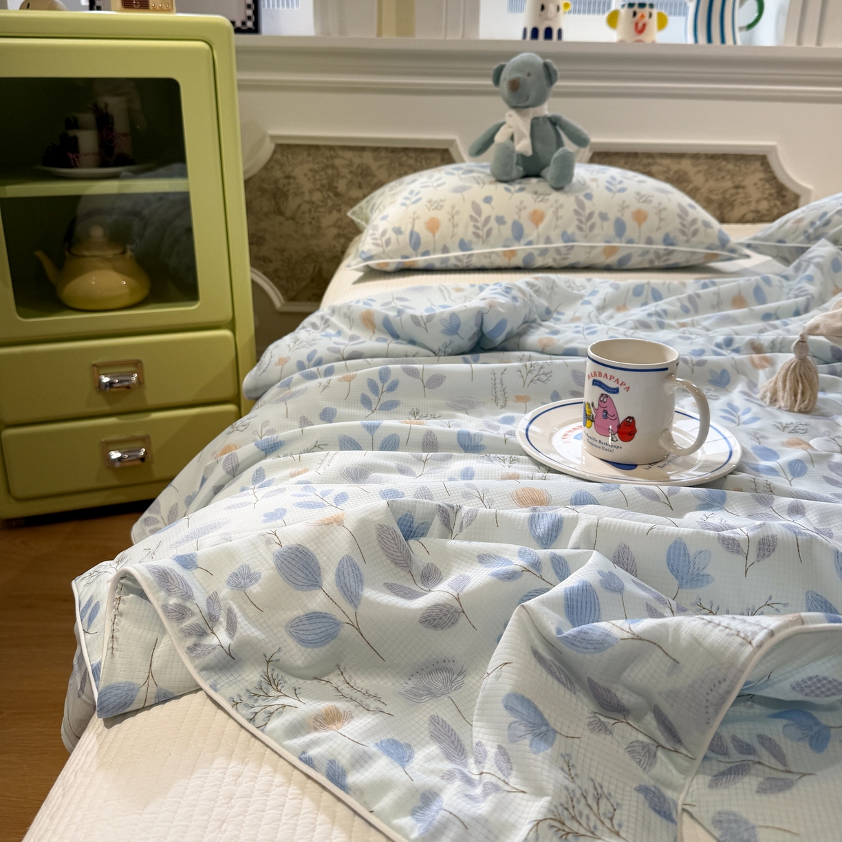 91家纺网 家纺一手货源 找家纺 羚羊语家纺 2026新款凉感丝提花夏凉被（含氨）印花冰淇淋空调被针织棉被夏被冰丝云母凉感西瓜被子被芯 浅夏