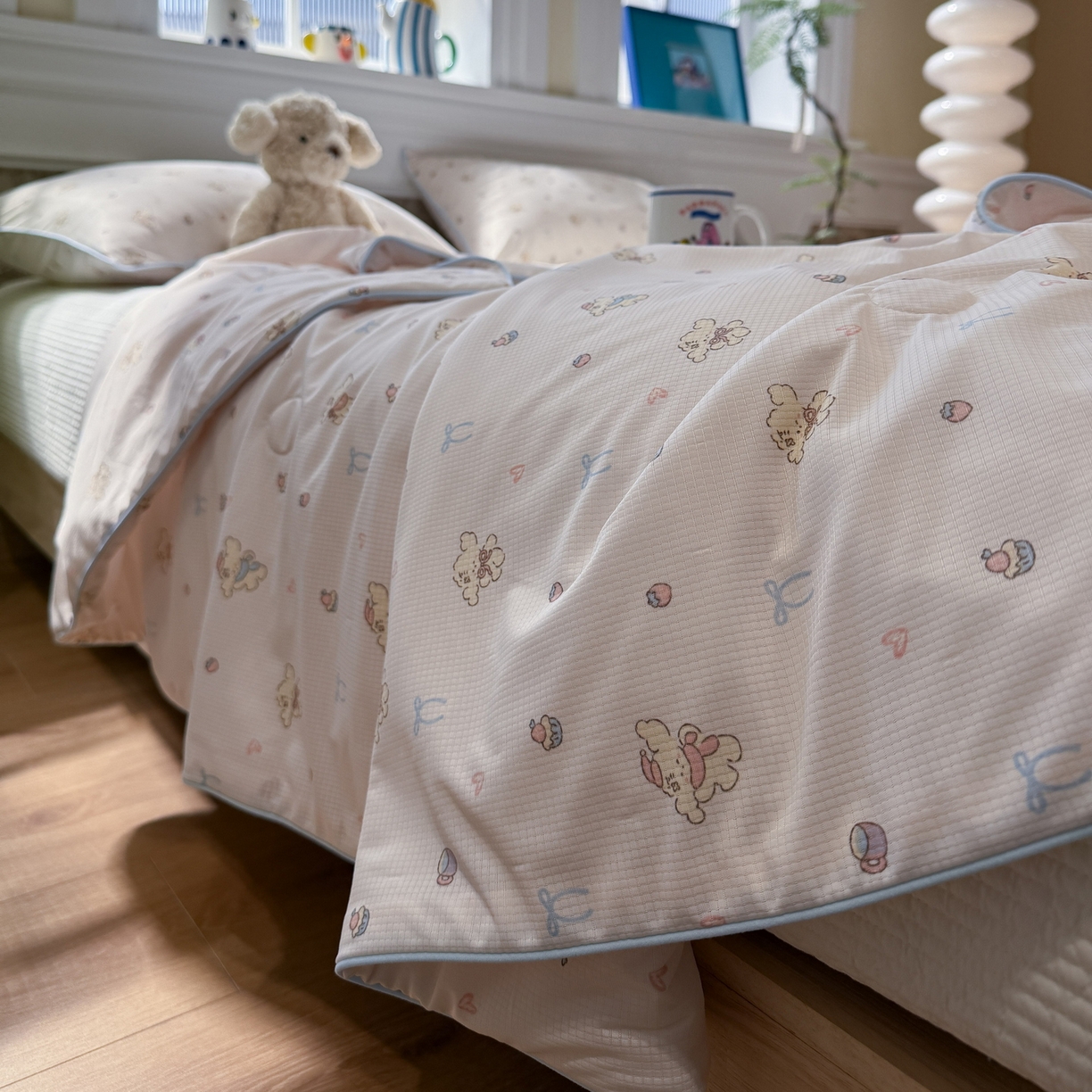 91家纺网 家纺一手货源 找家纺 羚羊语家纺 2026新款凉感丝提花夏凉被（含氨）印花冰淇淋空调被针织棉被夏被冰丝云母凉感西瓜被子被芯 汪星人