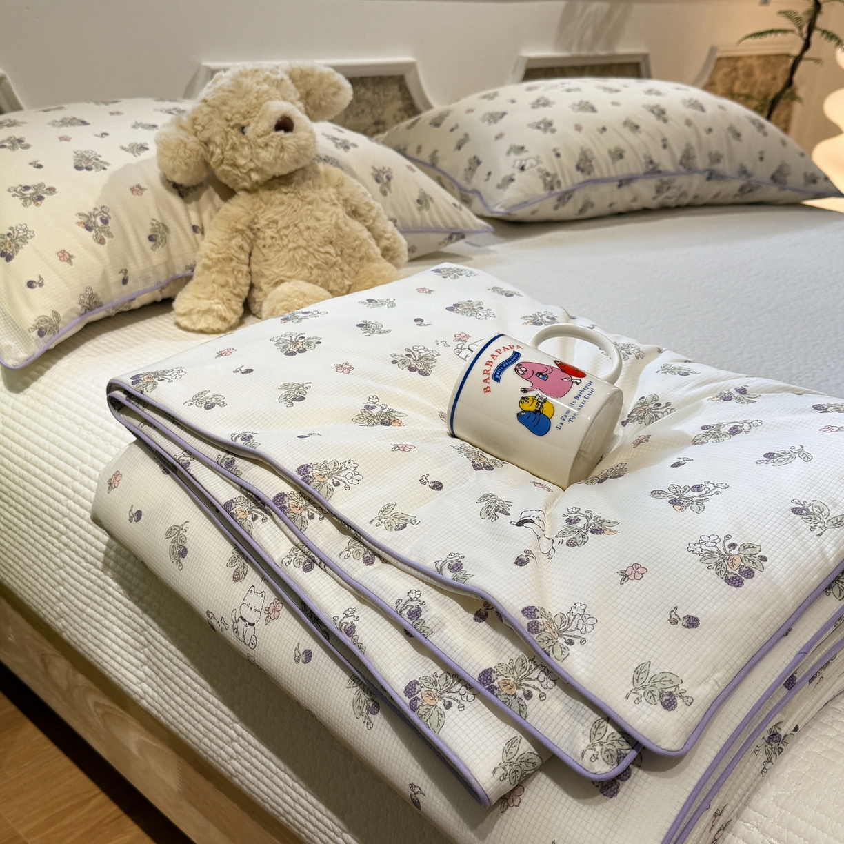 91家纺网 家纺一手货源 找家纺 羚羊语家纺 2026新款凉感丝提花夏凉被（含氨）印花冰淇淋空调被针织棉被夏被冰丝云母凉感西瓜被子被芯 西仔狗狗