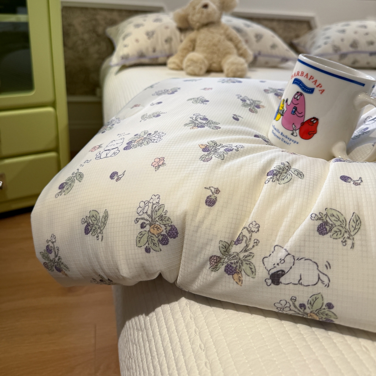 91家纺网 家纺一手货源 找家纺 羚羊语家纺 2026新款凉感丝提花夏凉被（含氨）印花冰淇淋空调被针织棉被夏被冰丝云母凉感西瓜被子被芯 西仔狗狗