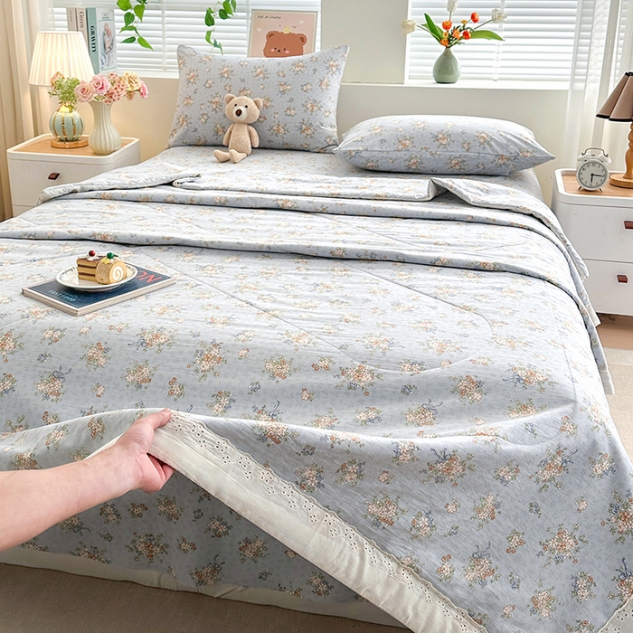 91家纺网 家纺一手货源 找家纺 欧夏家纺 2026新款蕾丝花边款夏被包边夏凉被空调被夏季薄被子直播供货跨境外贸 蔷薇