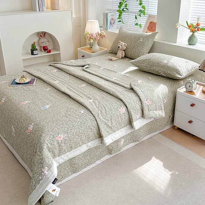 91家纺网 家纺一手货源 找家纺 欧夏家纺 2026新款蕾丝花边款夏被包边夏凉被空调被夏季薄被子直播供货跨境外贸 花园兔