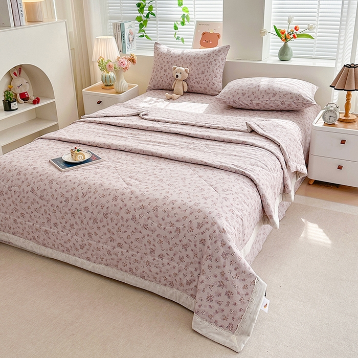 91家纺网 家纺一手货源 找家纺 欧夏家纺 2026新款蕾丝花边款夏被包边夏凉被空调被夏季薄被子直播供货跨境外贸 知秋