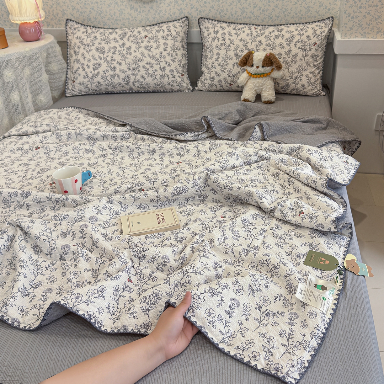 赫梵茜 2026新款泡芙双层纱三角绣夏被四件套 浅茶