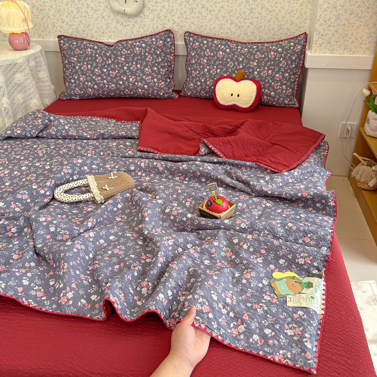 赫梵茜 2026新款泡芙双层纱三角绣夏被四件套 山扶晚月