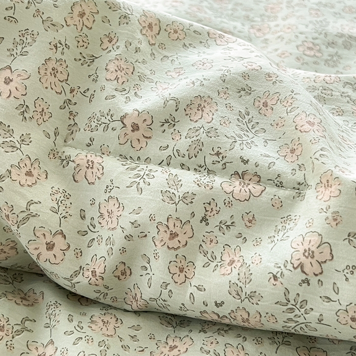 91家纺网 家纺一手货源 找家纺 阳光被业 2026新款100%棉花双层纱夏被新疆棉花空调被可机洗夏凉被绣边踩棉工艺 绿野花开