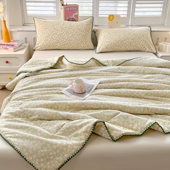 91家纺网 家纺一手货源 找家纺 阳光被业 2026新款100%棉花双层纱夏被新疆棉花空调被可机洗夏凉被绣边踩棉工艺 花絮--绿