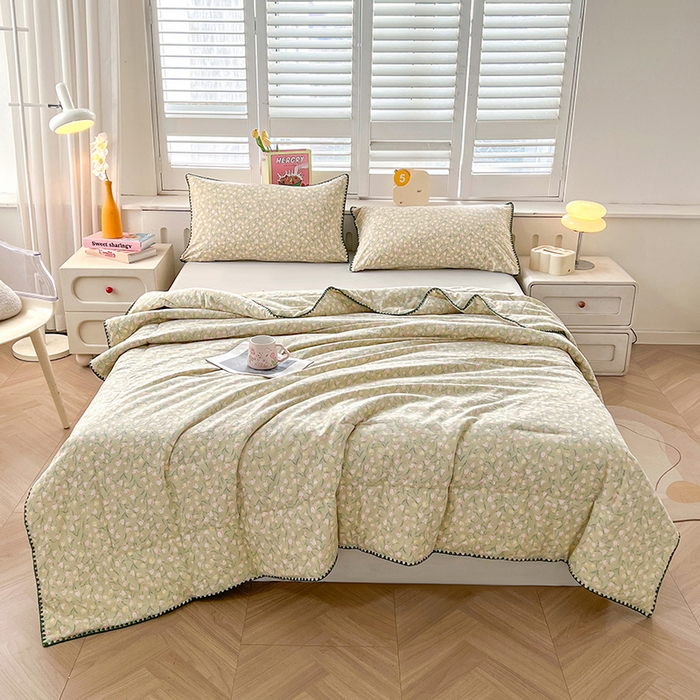 91家纺网 家纺一手货源 找家纺 锦尚坊被芯馆 2026新款100%棉花双层纱夏被新疆棉花空调被可机洗夏凉被绣边踩棉工艺 花絮--绿