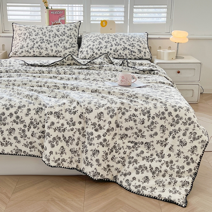 91家纺网 家纺一手货源 找家纺 锦尚坊被芯馆 2026新款100%棉花双层纱夏被新疆棉花空调被可机洗夏凉被绣边踩棉工艺 繁花似锦