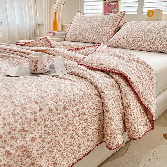 91家纺网 家纺一手货源 找家纺 锦尚坊被芯馆 2026新款100%棉花双层纱夏被新疆棉花空调被可机洗夏凉被绣边踩棉工艺 花海--粉