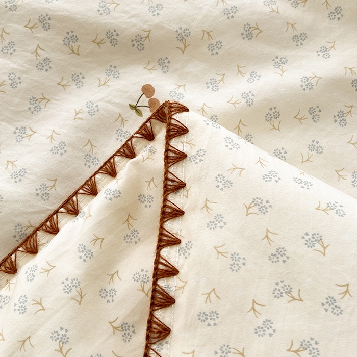 91家纺网 家纺一手货源 找家纺 锦尚坊被芯馆 2026新款100%棉花双层纱夏被新疆棉花空调被可机洗夏凉被绣边踩棉工艺 富贵樱桃