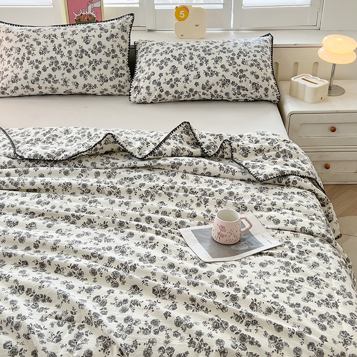 91家纺网 家纺一手货源 找家纺 锦尚坊被芯馆 2026新款100%棉花双层纱夏被新疆棉花空调被可机洗夏凉被绣边踩棉工艺 繁花似锦