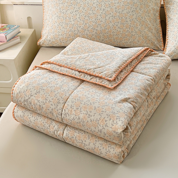 91家纺网 家纺一手货源 找家纺 锦尚坊被芯馆 2026新款100%棉花双层纱夏被新疆棉花空调被可机洗夏凉被绣边踩棉工艺 花开富贵