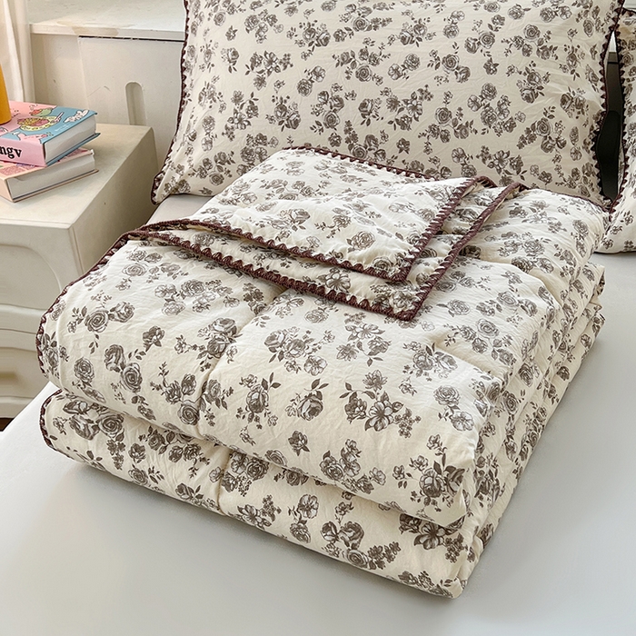 91家纺网 家纺一手货源 找家纺 锦尚坊被芯馆 2026新款100%棉花双层纱夏被新疆棉花空调被可机洗夏凉被绣边踩棉工艺 绽放