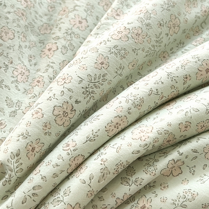 91家纺网 家纺一手货源 找家纺 锦尚坊被芯馆 2026新款100%棉花双层纱夏被新疆棉花空调被可机洗夏凉被绣边踩棉工艺 绿野花开